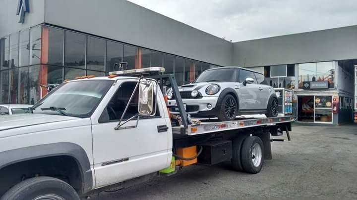 traslados de vehiculos delicados o pequeños que no pueden rodar 